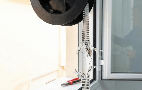 cinta de persiana rota